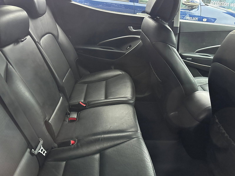 Hyundai Santa Fe 7 seater 0dr Manual 2026