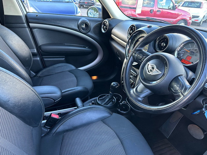 MINI Countryman 2.0 Cooper D SUV 5dr Diesel Auto Euro 5 (112 ps) 5dr Automatic 2026