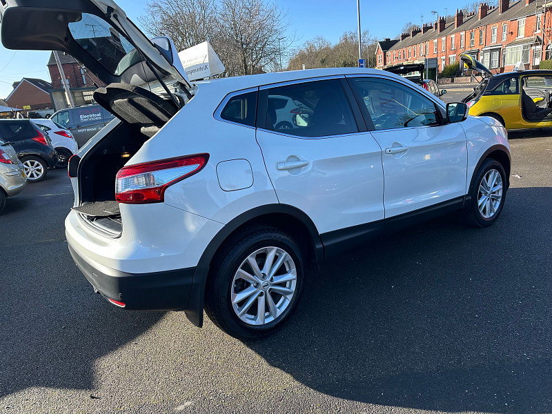 Nissan Qashqai 1.5 dCi Acenta Premium SUV 5dr Diesel Manual 2WD Euro 5 (s/s) (110 ps) 5dr Manual 2026