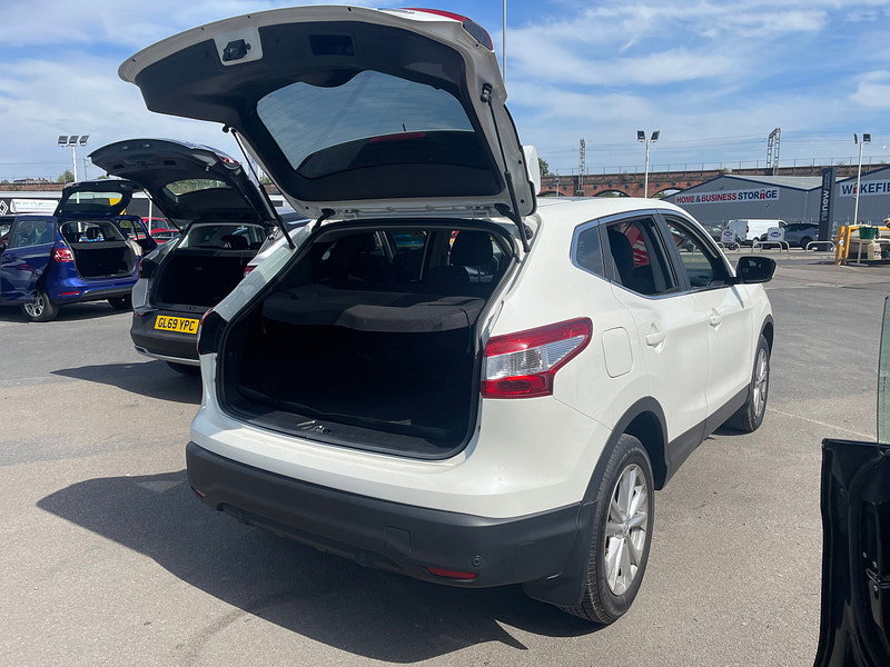 Nissan Qashqai 1.5 dCi Acenta Premium SUV 5dr Diesel Manual 2WD Euro 5 (s/s) (110 ps) 5dr Manual 2026