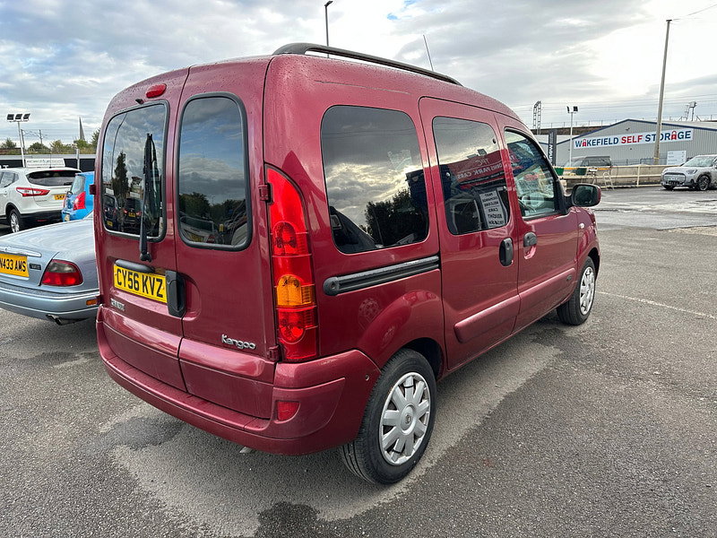 Renault Kangoo 1.6 16v Expression MPV 5dr Petrol Automatic (190 g/km, 95 bhp) 5dr Automatic 2026