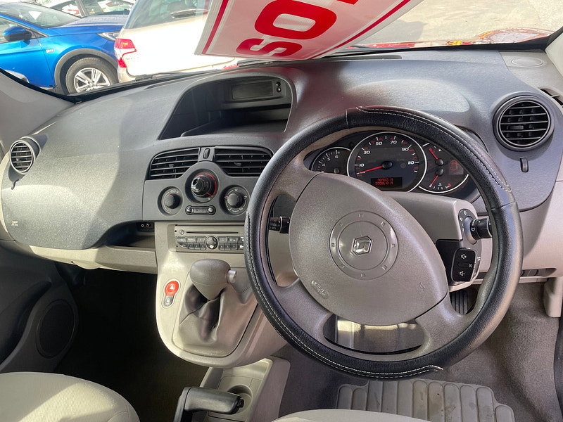 Renault Kangoo 1.6 16V Expression MPV 5dr Petrol Auto Euro 4 (AC) (105 ps) 5dr Automatic 2026