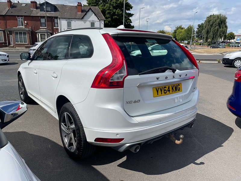 Volvo XC60 2.4 D4 R-Design SUV 5dr Diesel Geartronic AWD Euro 5 (181 ps) 5dr Automatic 2026