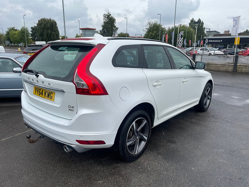 Volvo XC60 2.4 D4 R-Design SUV 5dr Diesel Geartronic AWD Euro 5 (181 ps) 5dr Automatic 2026