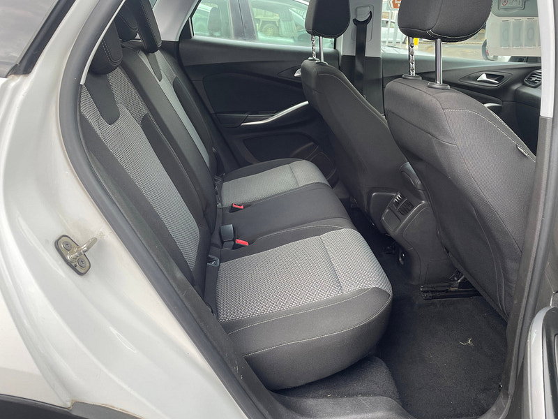 Vauxhall Grandland X 1.2 Turbo GPF SE SUV 5dr Petrol Manual Euro 6 (s/s) (130 ps) 5dr Manual 2026