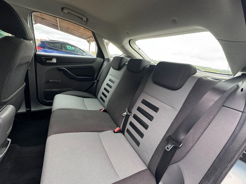 Ford Focus 1.6 Zetec 5dr 5dr Manual 2026