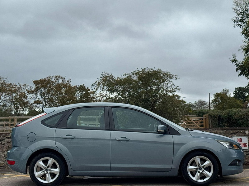 Ford Focus 1.6 Zetec 5dr 5dr Manual 2026
