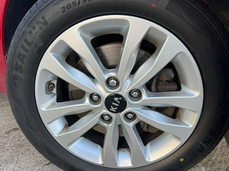 Kia Ceed 1.6 CRDi 2 DCT Euro 6 (s/s) 5dr 5dr Automatic 2026