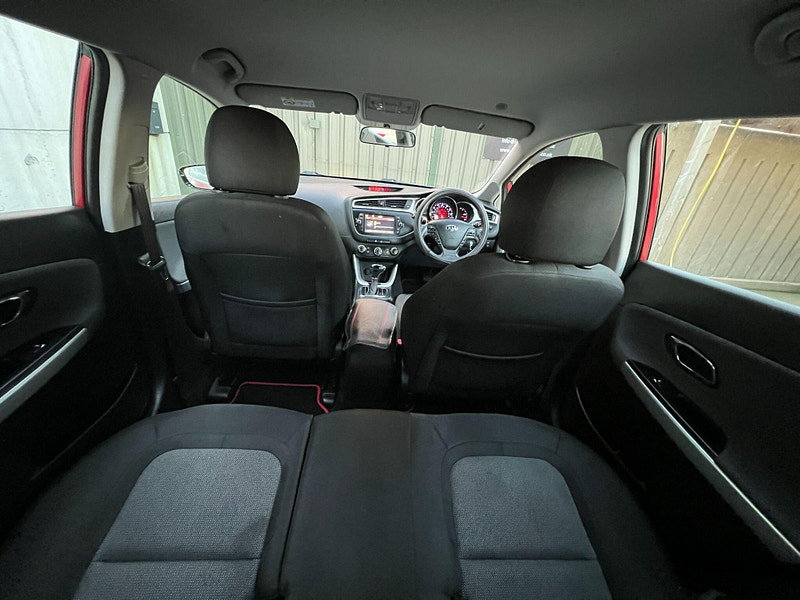 Kia Ceed 1.6 CRDi 2 DCT Euro 6 (s/s) 5dr 5dr Automatic 2026