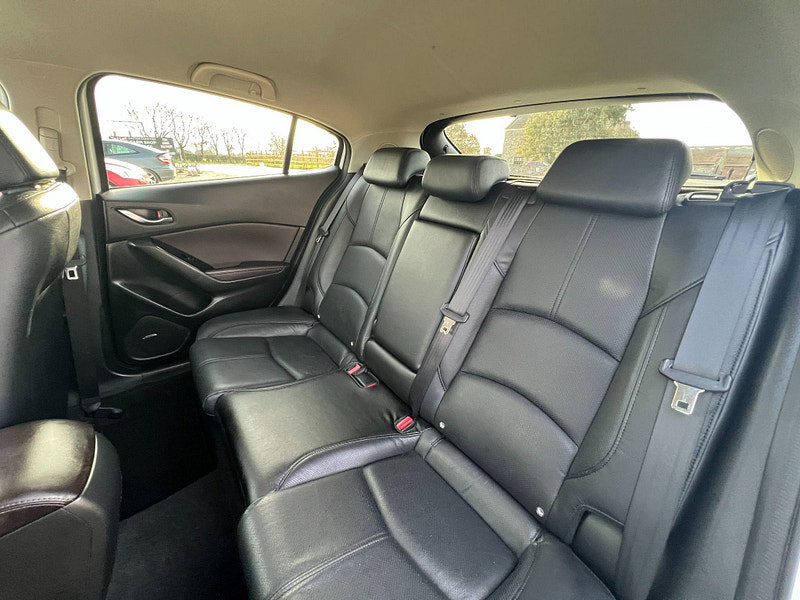 Mazda Mazda3 2.0 SKYACTIV-G Sport Nav Euro 6 (s/s) 5dr 5dr Manual 2026