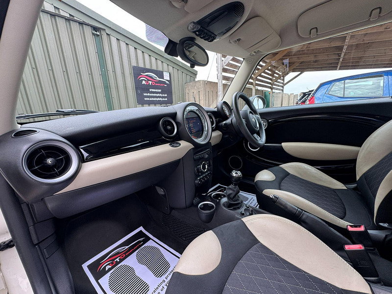 MINI Hatch 1.6 Cooper Euro 5 (s/s) 3dr 3dr Manual 2026