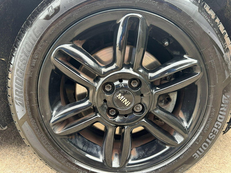 MINI Hatch 1.6 Cooper Euro 5 (s/s) 3dr 3dr Manual 2026