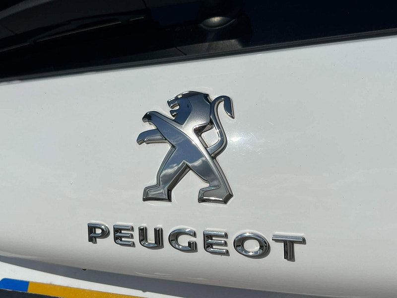 Peugeot 2008 1.6 e-HDi Allure Euro 5 (s/s) 5dr 5dr Manual 2026