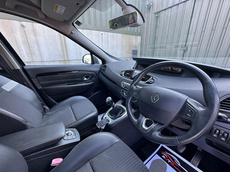Renault Scenic 1.5 dCi ENERGY Dynamique TomTom Euro 5 (s/s) 5dr 5dr Manual 2026