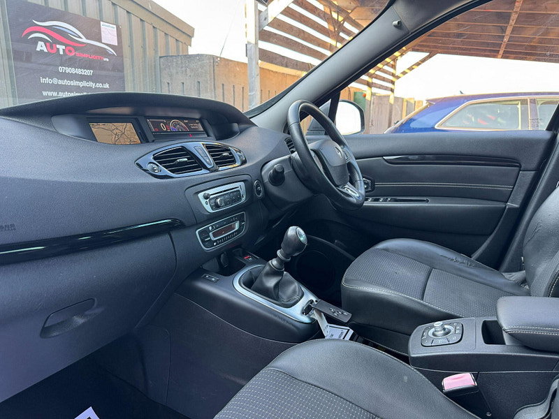 Renault Scenic 1.5 dCi ENERGY Dynamique TomTom Euro 5 (s/s) 5dr 5dr Manual 2026