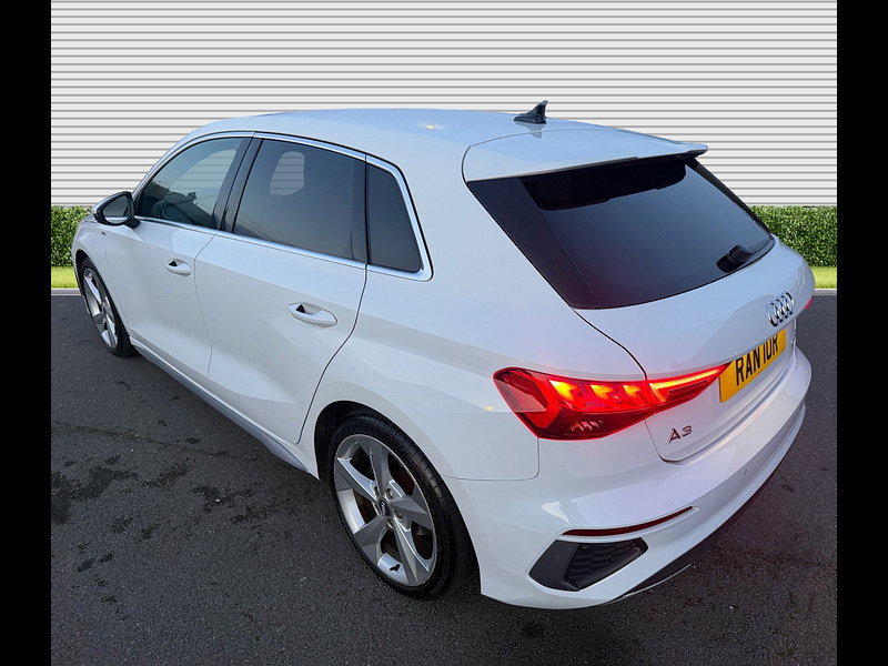 Audi A3 2.0 TDI 35 S line Sportback 5dr Diesel S Tronic Euro 6 (s/s) (150 ps)