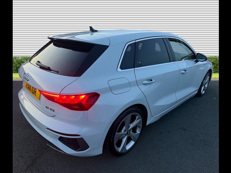 Audi A3 2.0 TDI 35 S line Sportback 5dr Diesel S Tronic Euro 6 (s/s) (150 ps)