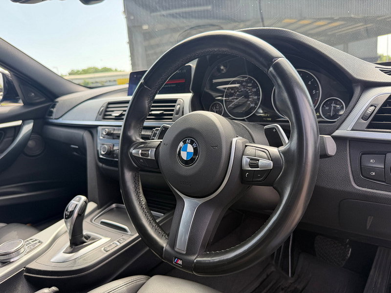 BMW 3 Series 2.0 320d M Sport Shadow Edition Saloon 4dr Diesel Auto Euro 6 (s/s) (190 ps)