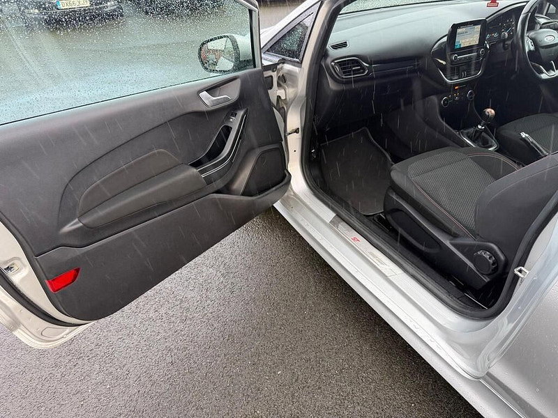 Ford Fiesta 1.0T EcoBoost ST-Line Hatchback 3dr Petrol Manual Euro 6 (s/s) (125 ps)
