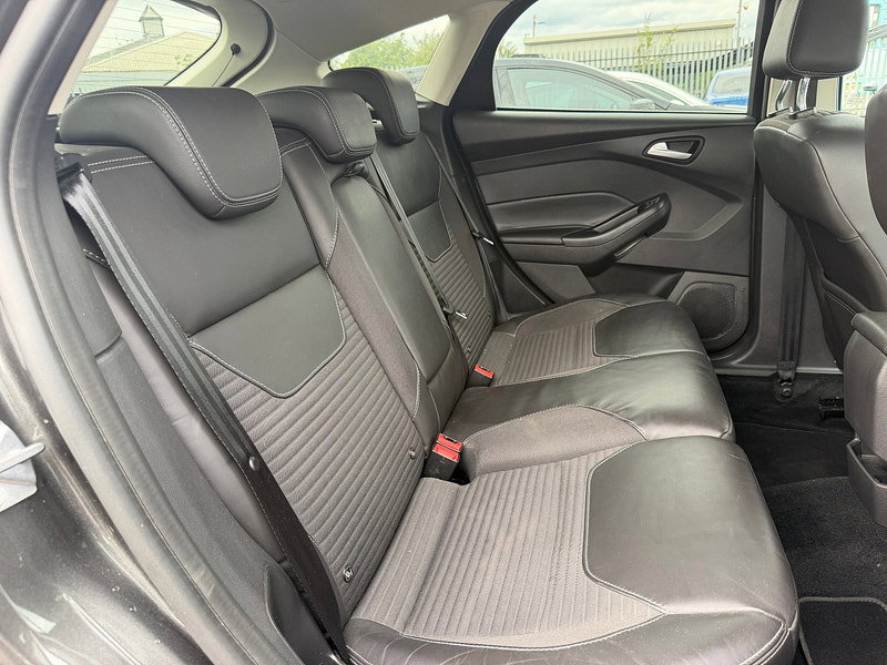 Ford Focus 1.0T EcoBoost Titanium X Hatchback 5dr Petrol Manual Euro 6 (s/s) (125 ps)