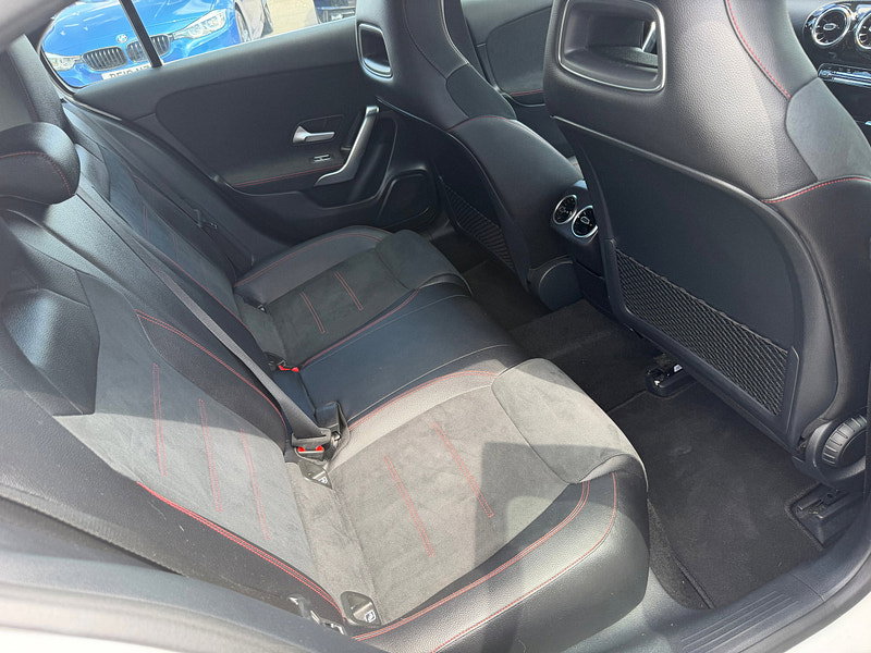 Mercedes-Benz A Class 1.5 A180d AMG Line Hatchback 5dr Diesel 7G-DCT Euro 6 (s/s) (116 ps)