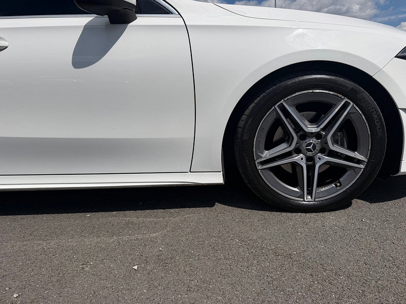 Mercedes-Benz A Class 1.5 A180d AMG Line Hatchback 5dr Diesel 7G-DCT Euro 6 (s/s) (116 ps)