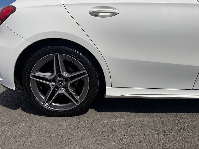 Mercedes-Benz A Class 1.5 A180d AMG Line Hatchback 5dr Diesel 7G-DCT Euro 6 (s/s) (116 ps)