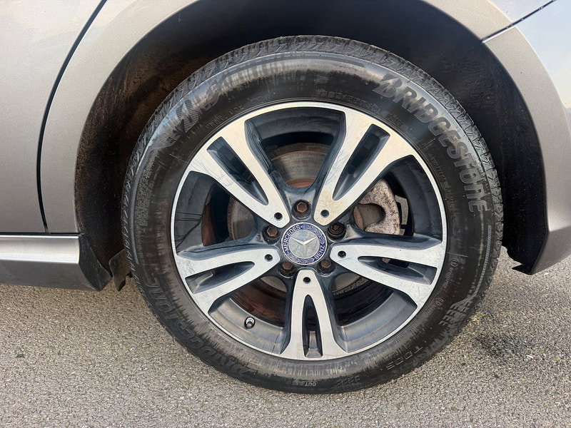 Mercedes-Benz A Class 1.5 A180d SE (Executive) Hatchback 5dr Diesel 7G-DCT Euro 6 (s/s) (109 ps)