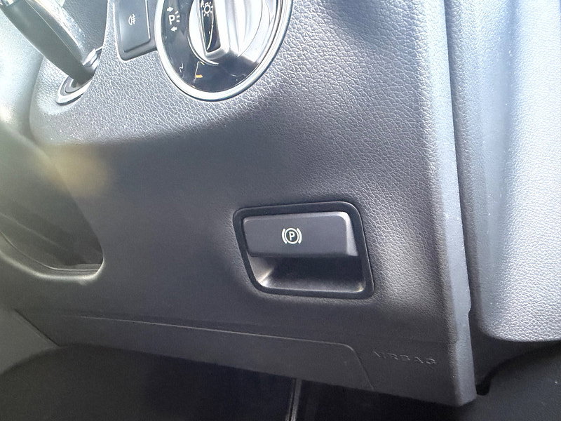Mercedes-Benz A Class 1.5 A180d SE (Executive) Hatchback 5dr Diesel 7G-DCT Euro 6 (s/s) (109 ps)