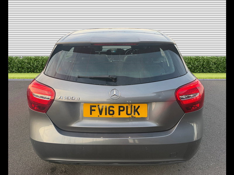 Mercedes-Benz A Class 1.5 A180d SE (Executive) Hatchback 5dr Diesel 7G-DCT Euro 6 (s/s) (109 ps)