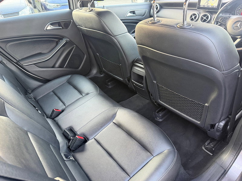 Mercedes-Benz A Class 1.5 A180d SE (Executive) Hatchback 5dr Diesel 7G-DCT Euro 6 (s/s) (109 ps)