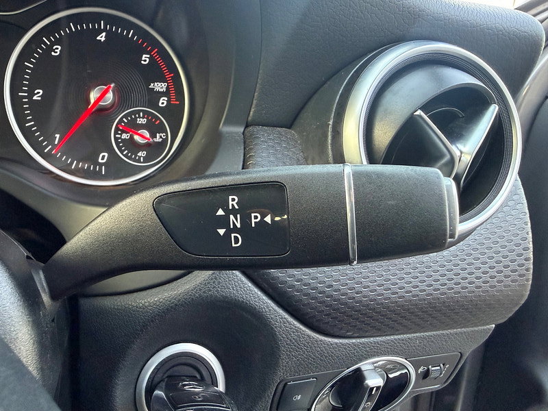 Mercedes-Benz A Class 1.5 A180d SE (Executive) Hatchback 5dr Diesel 7G-DCT Euro 6 (s/s) (109 ps)