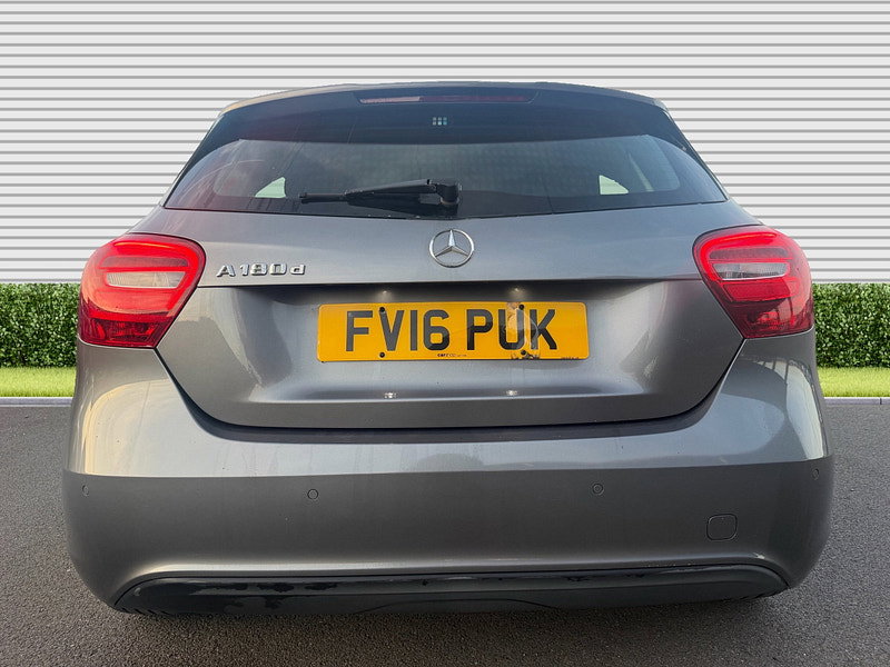 Mercedes-Benz A Class 1.5 A180d SE (Executive) Hatchback 5dr Diesel 7G-DCT Euro 6 (s/s) (109 ps)