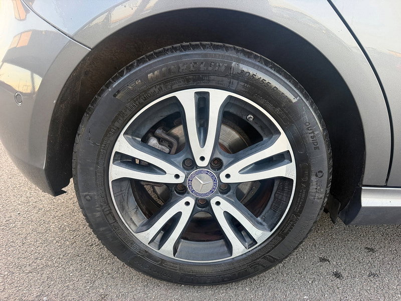 Mercedes-Benz A Class 1.5 A180d SE (Executive) Hatchback 5dr Diesel 7G-DCT Euro 6 (s/s) (109 ps)