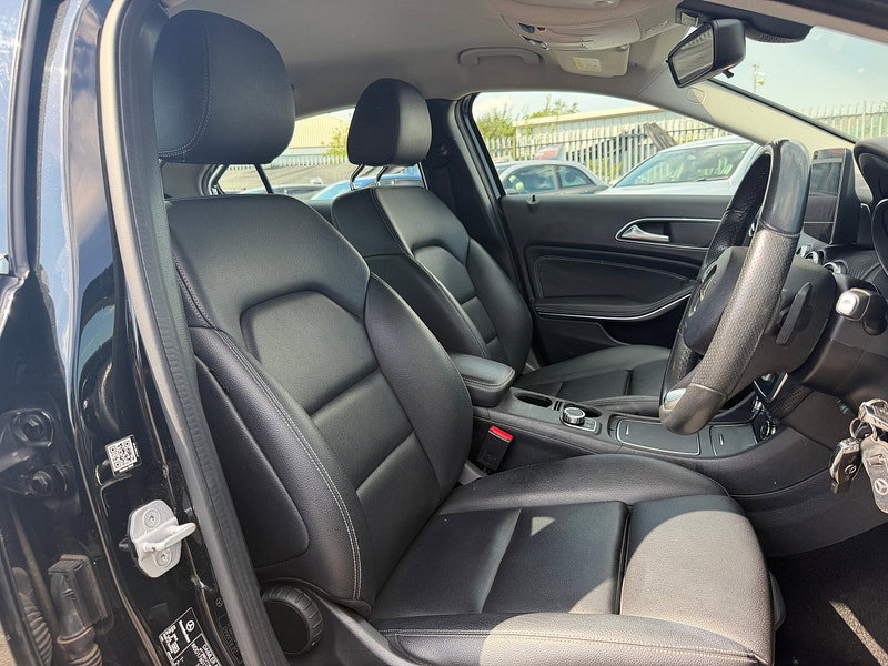 Mercedes-Benz A Class 1.5 A180d Sport (Executive) Hatchback 5dr Diesel 7G-DCT Euro 6 (s/s) (109 ps)