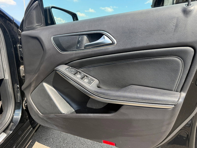 Mercedes-Benz A Class 1.5 A180d Sport (Executive) Hatchback 5dr Diesel 7G-DCT Euro 6 (s/s) (109 ps)