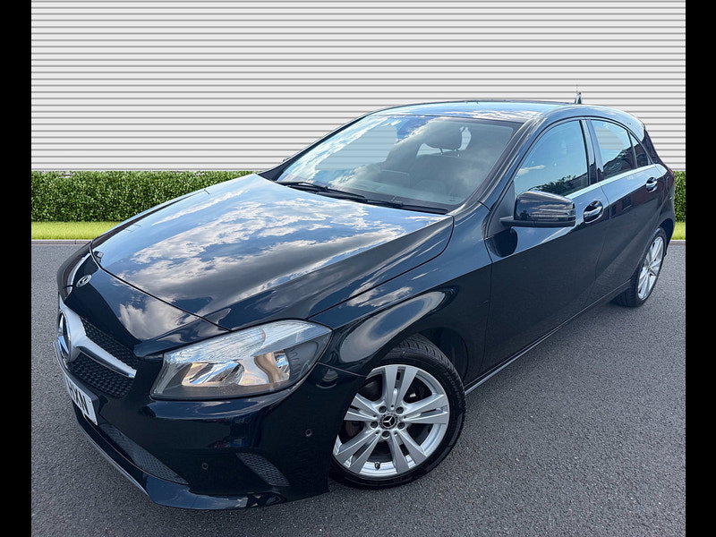 Mercedes-Benz A Class 1.5 A180d Sport (Executive) Hatchback 5dr Diesel 7G-DCT Euro 6 (s/s) (109 ps)