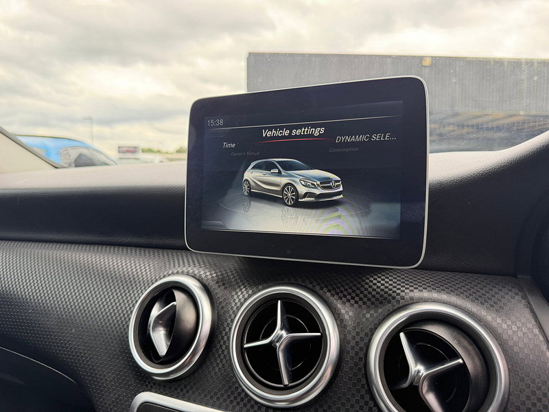 Mercedes-Benz A Class 1.5 A180d Sport Hatchback 5dr Diesel 7G-DCT Euro 6 (s/s) (109 ps)