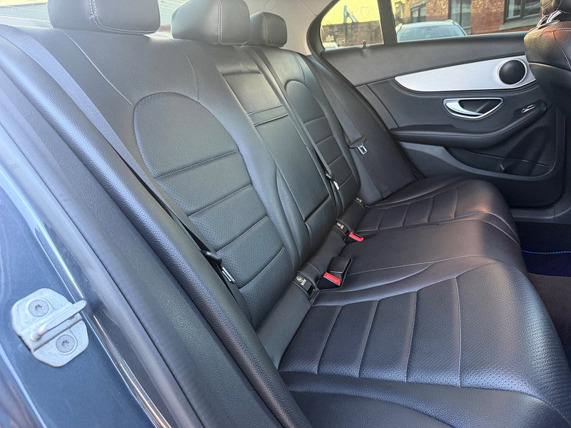 Mercedes-Benz C Class 2.1 C220 BlueTEC Sport Saloon 4dr Diesel G-Tronic+ Euro 6 (s/s) (170 ps)