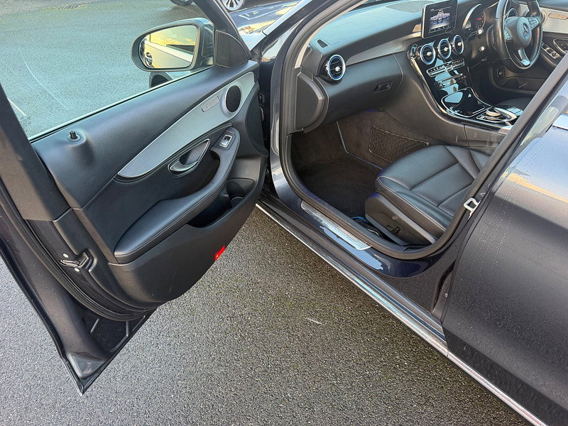 Mercedes-Benz C Class 2.1 C220 BlueTEC Sport Saloon 4dr Diesel G-Tronic+ Euro 6 (s/s) (170 ps)