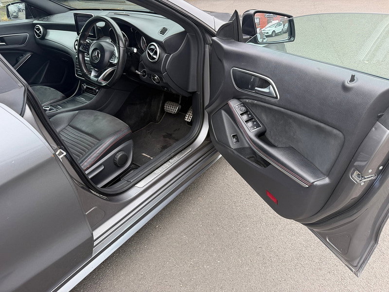 Mercedes-Benz CLA 2.1 CLA200 CDI AMG Sport Coupe 4dr Diesel 7G-DCT Euro 6 (s/s) (136 ps)
