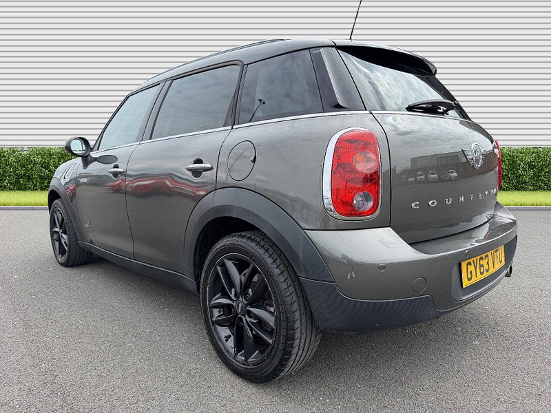 MINI Countryman 2.0 Cooper D SUV 5dr Diesel Auto ALL4 Euro 5 (112 ps)