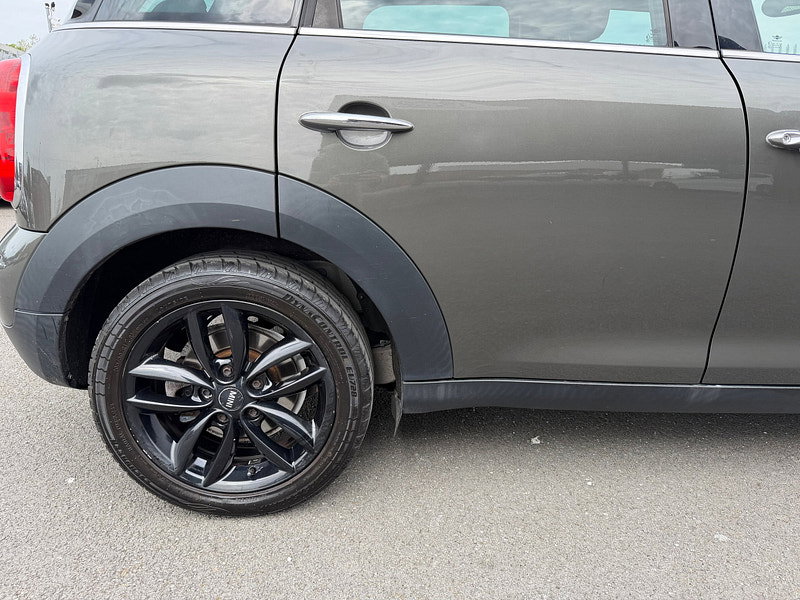 MINI Countryman 2.0 Cooper D SUV 5dr Diesel Auto ALL4 Euro 5 (112 ps)