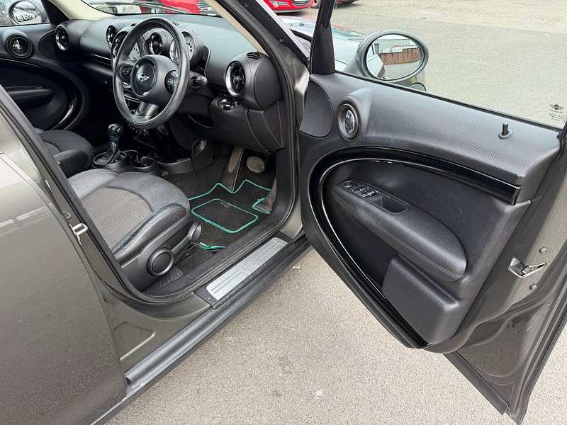 MINI Countryman 2.0 Cooper D SUV 5dr Diesel Auto ALL4 Euro 5 (112 ps)