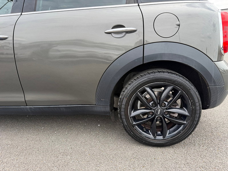 MINI Countryman 2.0 Cooper D SUV 5dr Diesel Auto ALL4 Euro 5 (112 ps)