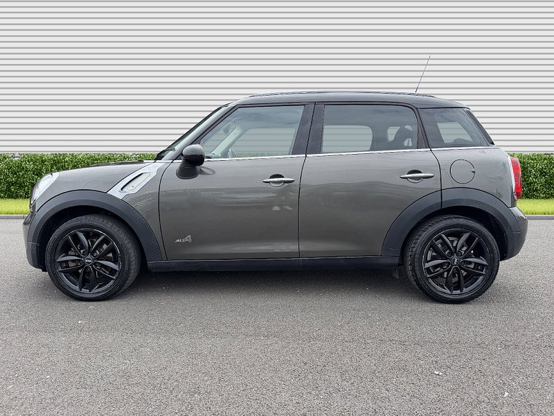 MINI Countryman 2.0 Cooper D SUV 5dr Diesel Auto ALL4 Euro 5 (112 ps)