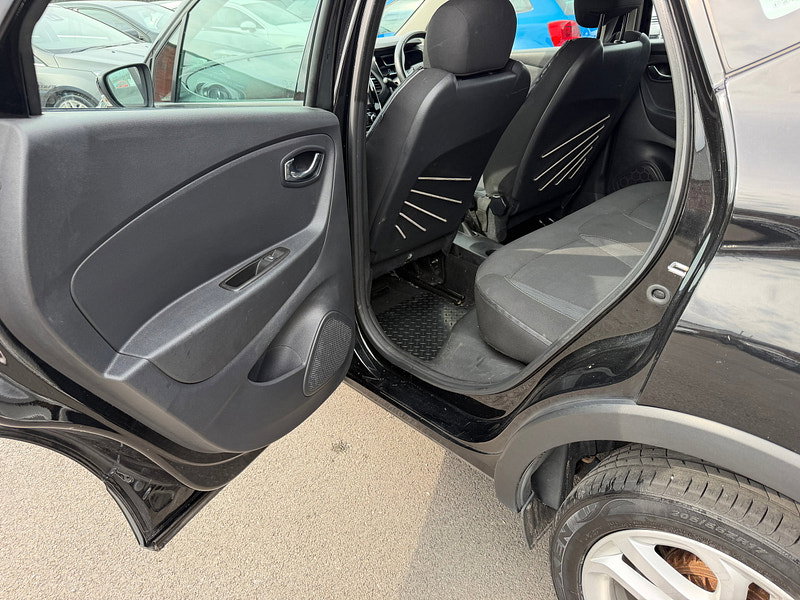Renault Captur 1.5 dCi ENERGY Dynamique Nav SUV 5dr Diesel Manual Euro 6 (s/s) (90 ps)