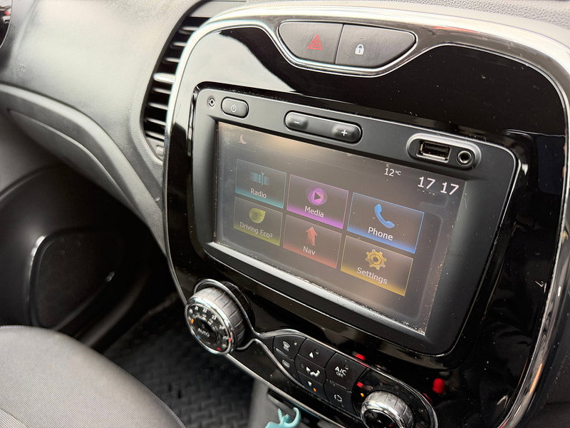 Renault Captur 1.5 dCi ENERGY Dynamique Nav SUV 5dr Diesel Manual Euro 6 (s/s) (90 ps)