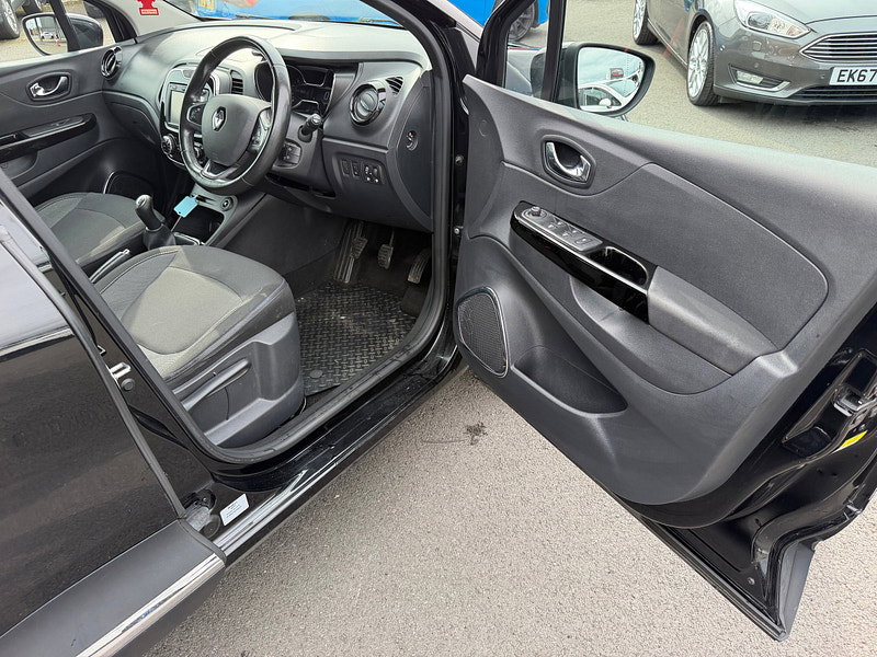 Renault Captur 1.5 dCi ENERGY Dynamique Nav SUV 5dr Diesel Manual Euro 6 (s/s) (90 ps)