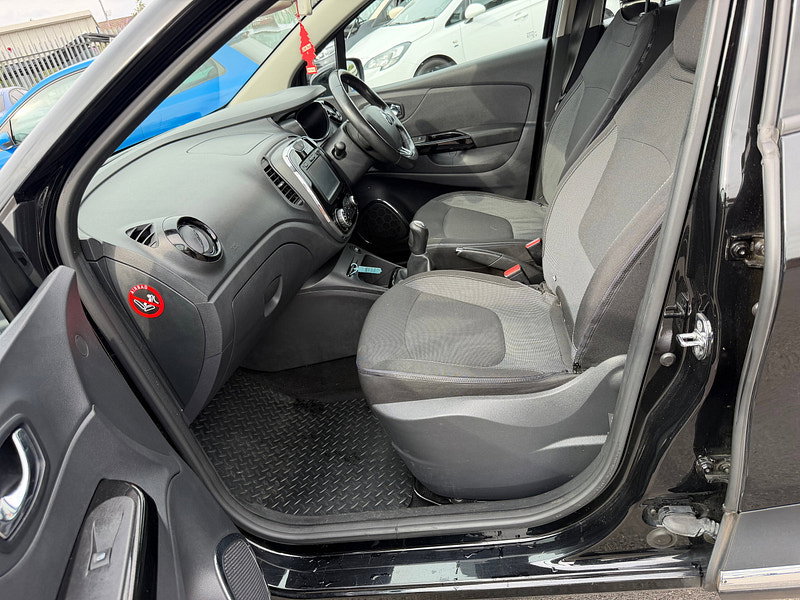 Renault Captur 1.5 dCi ENERGY Dynamique Nav SUV 5dr Diesel Manual Euro 6 (s/s) (90 ps)